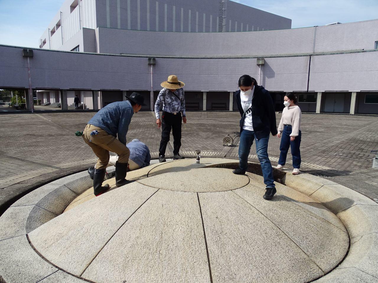 本学屋外彫刻の保存状態調査を行いました